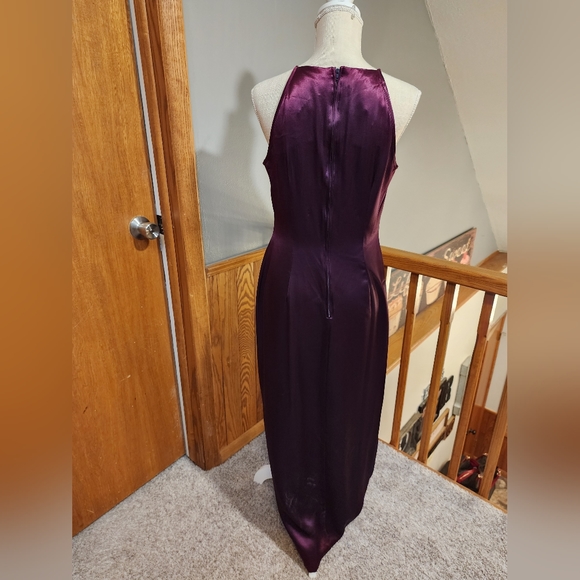 🎈M collection Eggplant gown Size 11/12 preowned gown - Picture 3 of 4